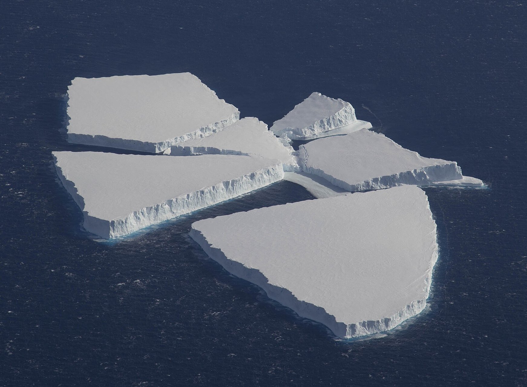 Amundsen and Bellingshausen Seas