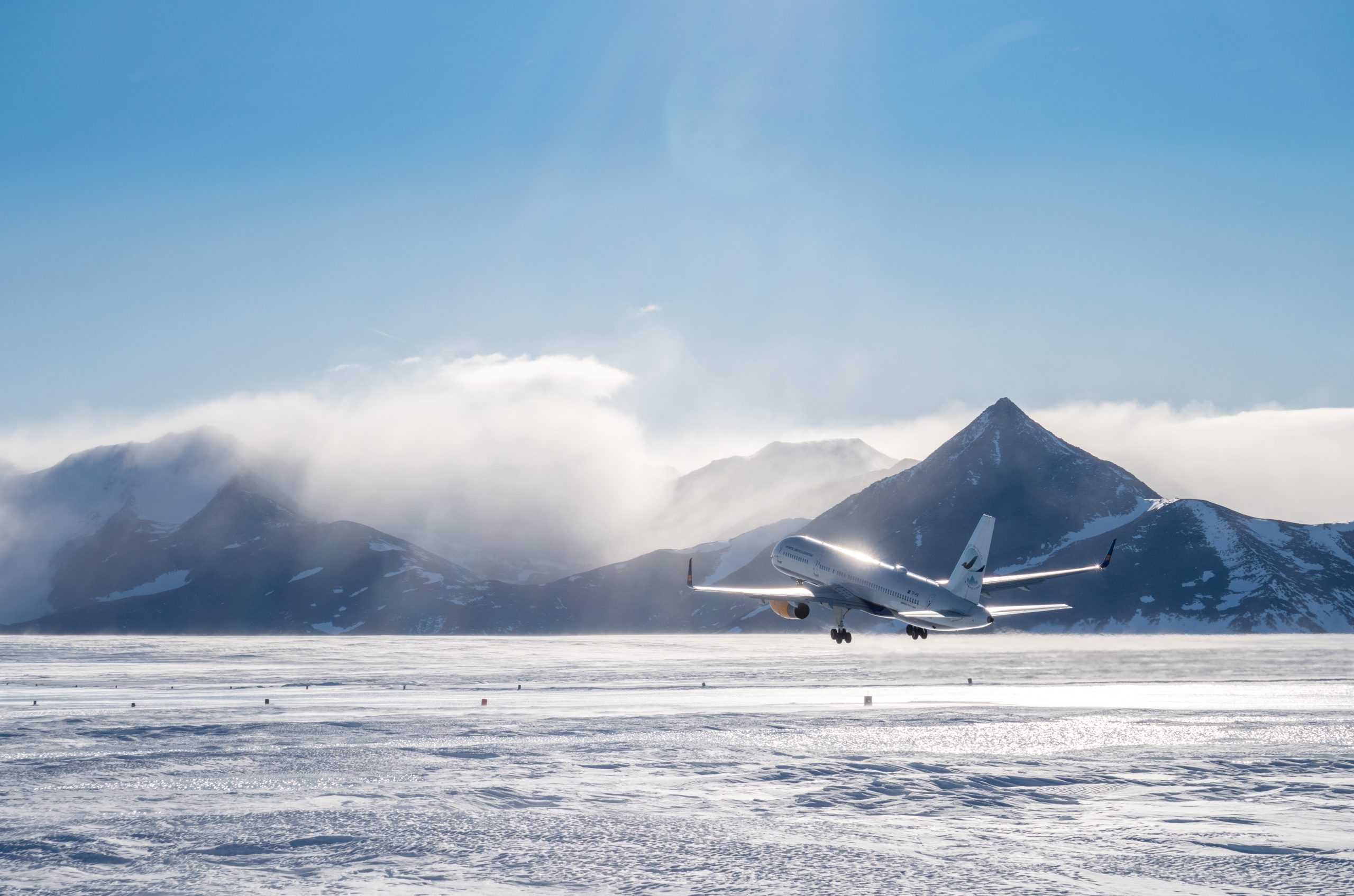Fly to Union Glacier