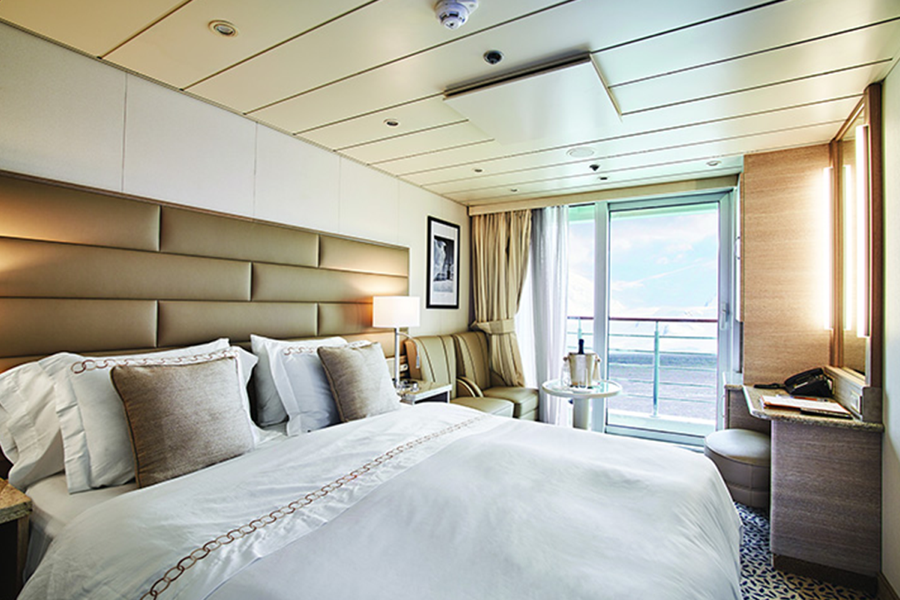 MV Discoverer Balcony Stateroom interior