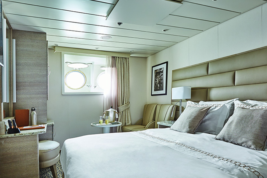 MV Discoverer Porthole Stateroom interior