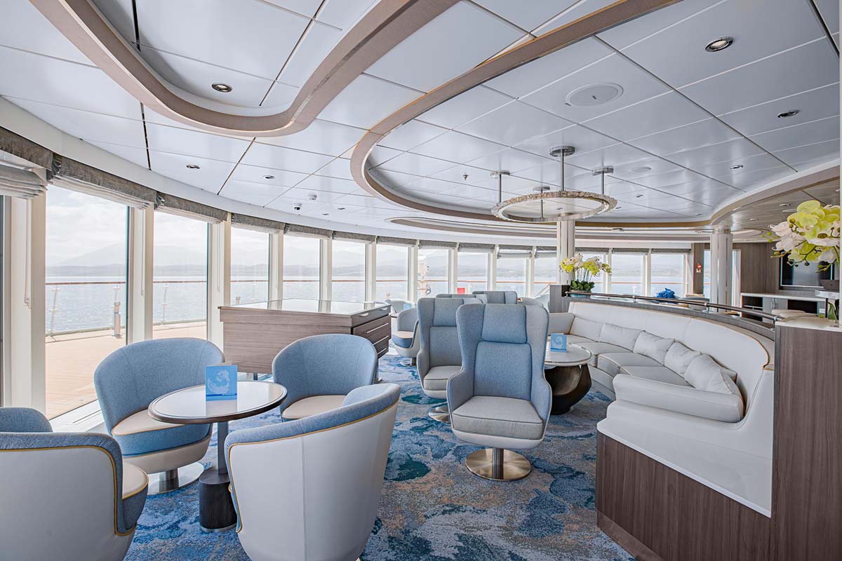 Ocean Victory - Observation Lounge