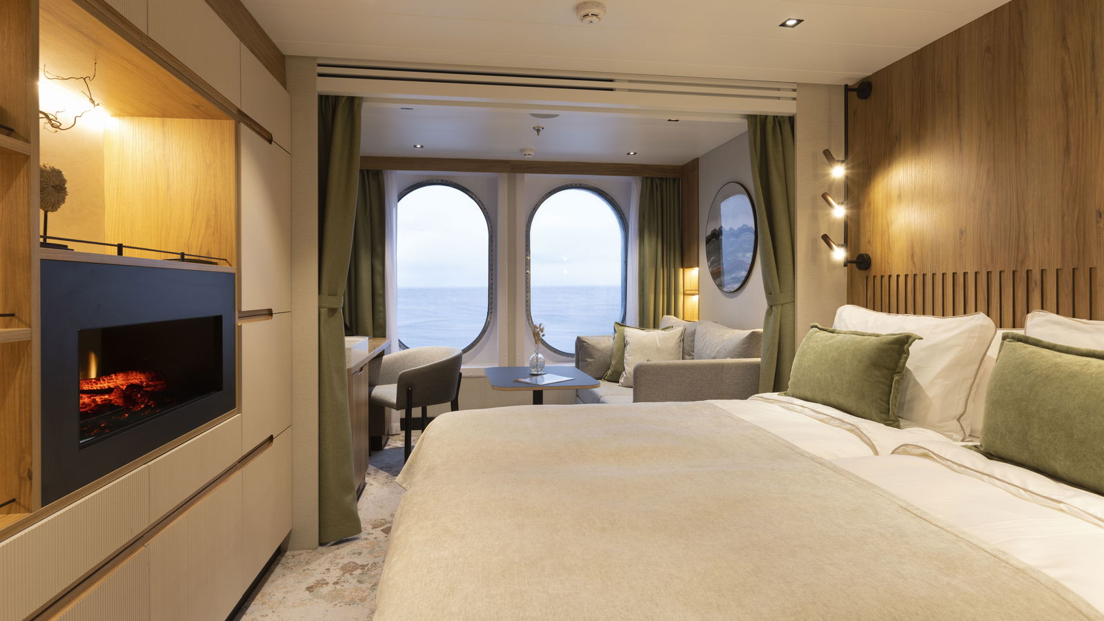 SH Minerva Oceanview Stateroom interior