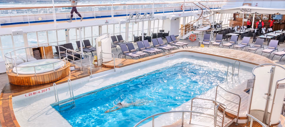 Silver Cloud - Pool Deck