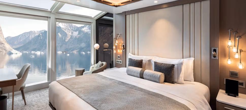 Silver Endeavour Master Suite interior