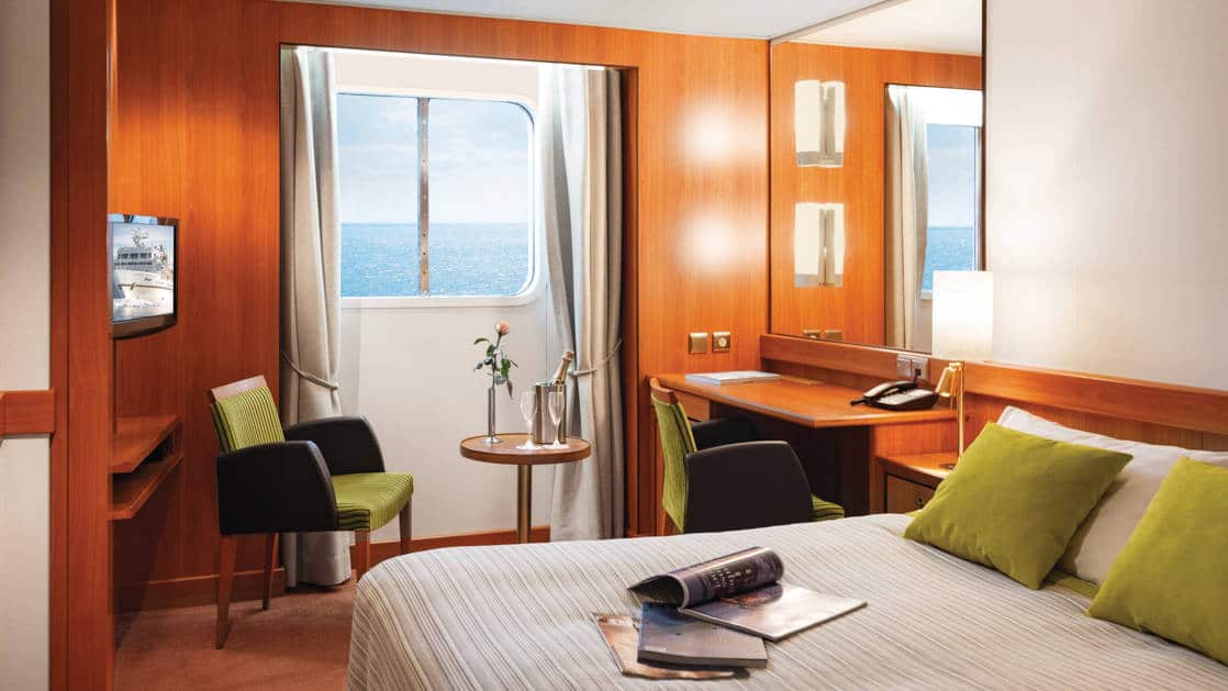 MS Seaventure Window Stateroom interior
