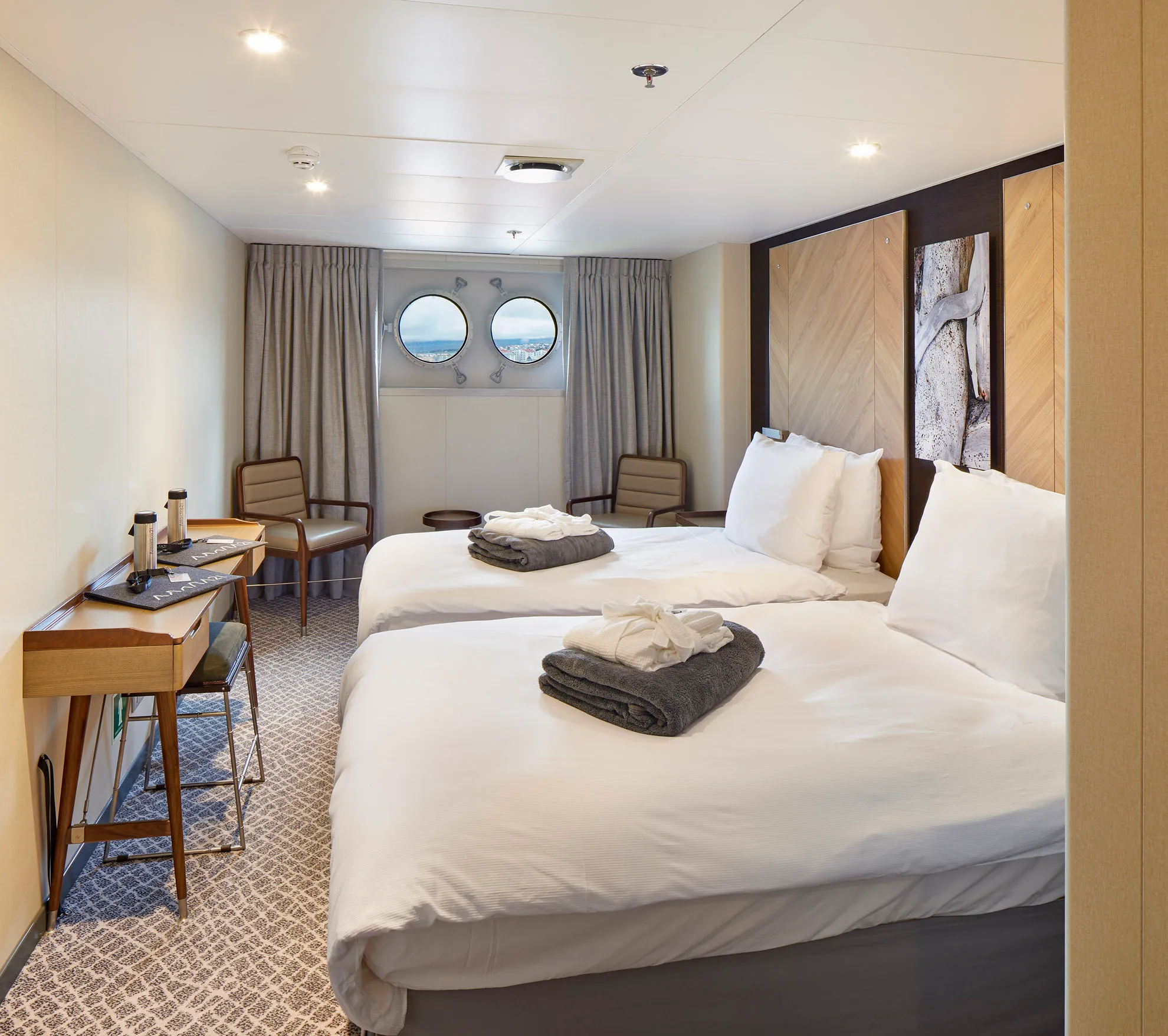 Magellan Explorer Porthole Cabin interior