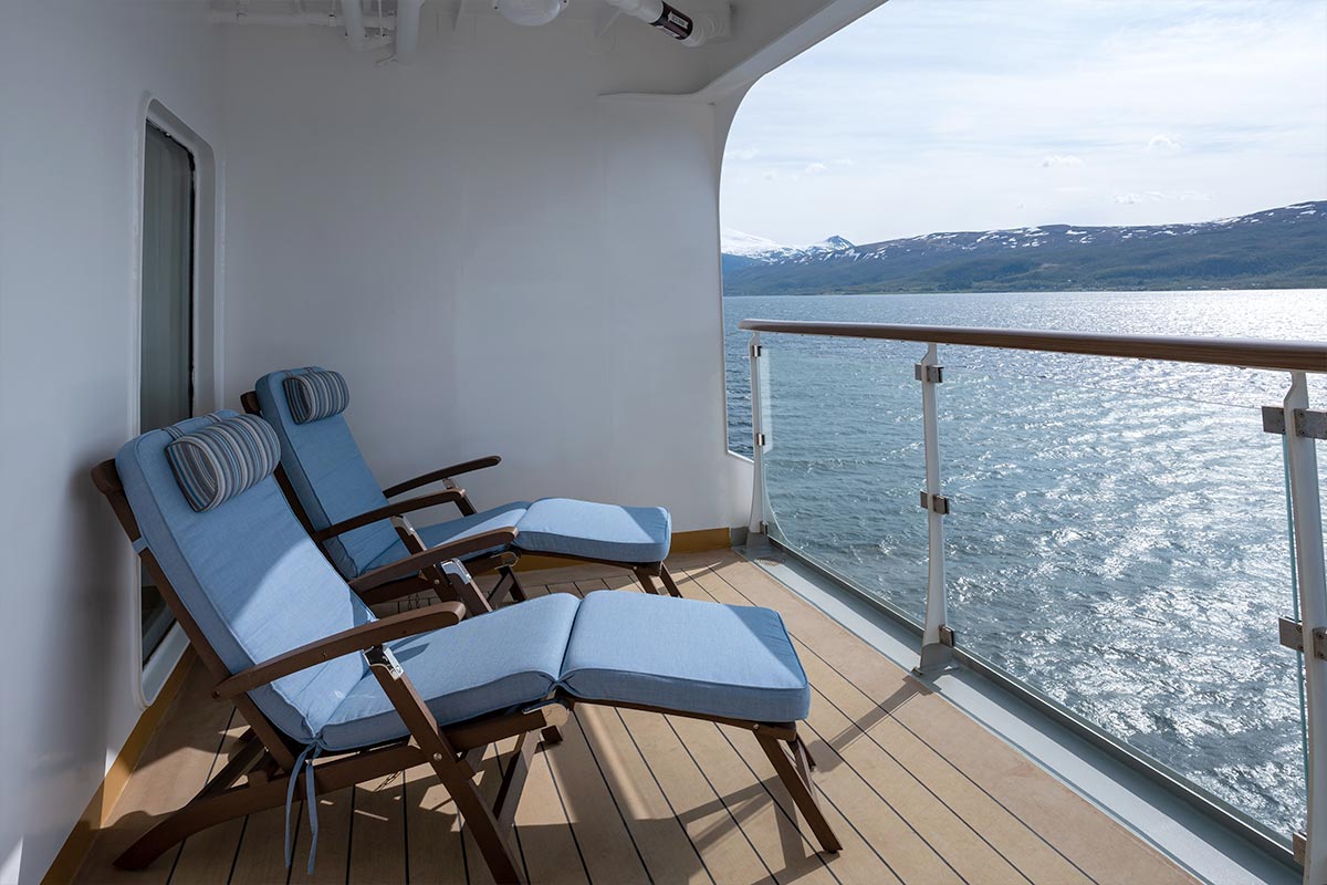 Ocean Victory interior