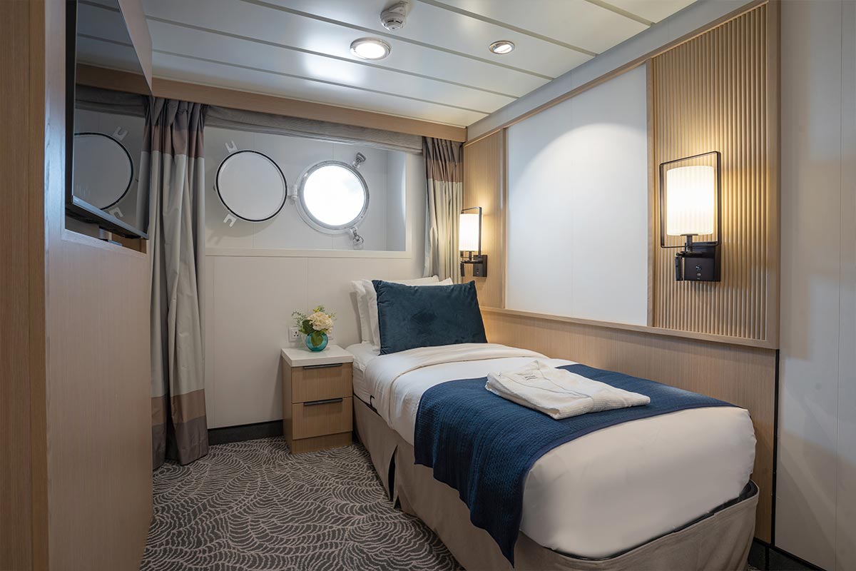 Ocean Victory interior